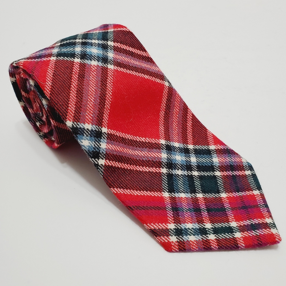 Strathmore Necktie Red & Blue Tartan Pattern Men's Wool Tie Made in Scotland